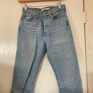 Levis jeans 26